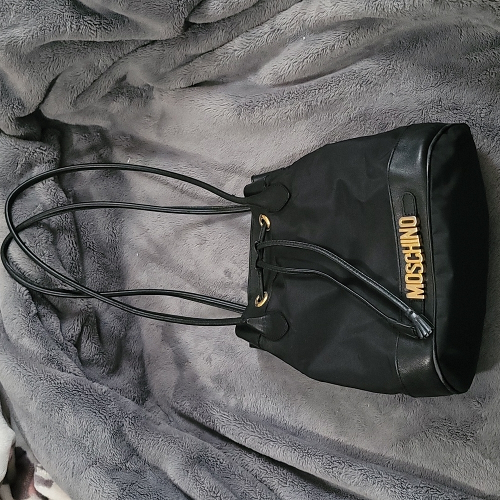Moschino Redwall vintage black drawstring purse and matching wallet
